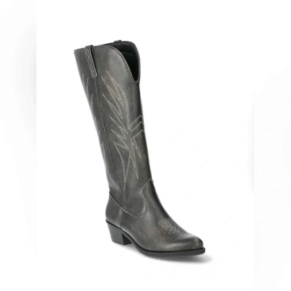 No Boundaries Women's Tall Faux Leather Western Boots NWT size 8